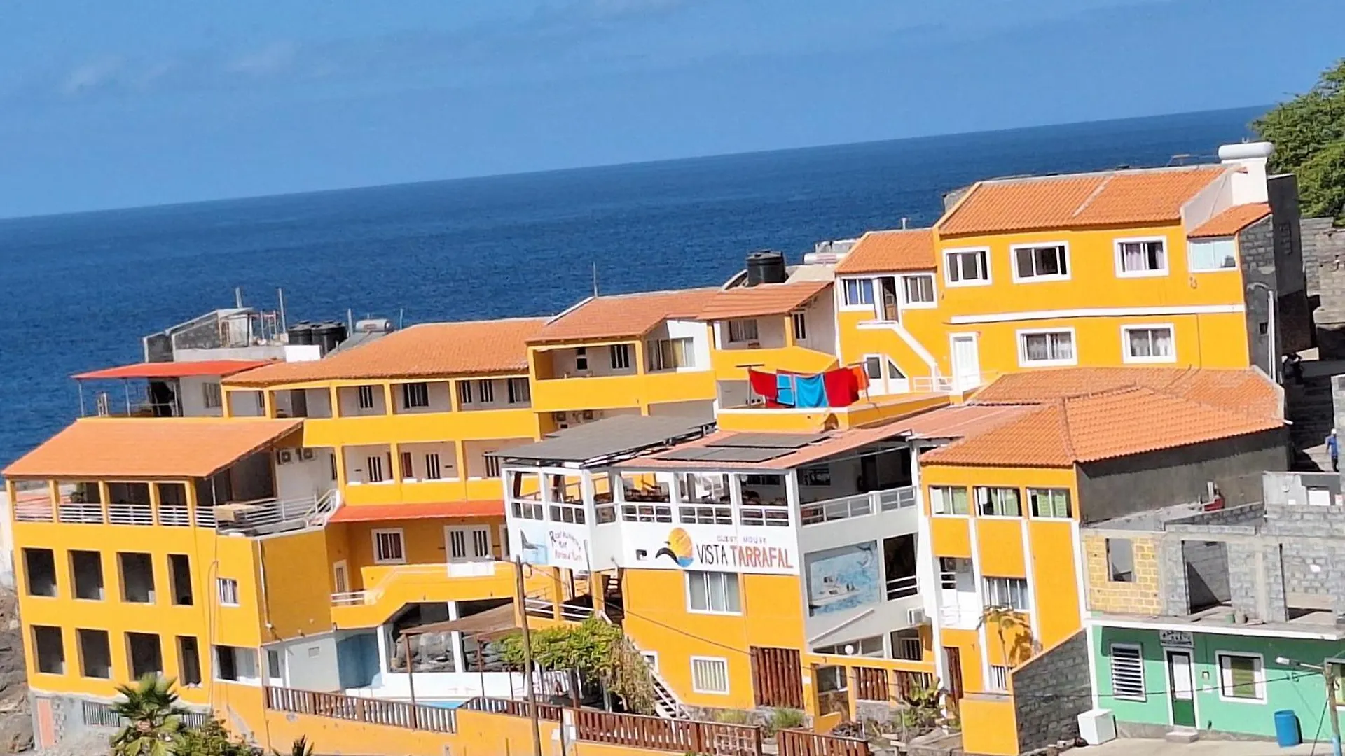 Vista Tarrafal Guest House Porto Novo